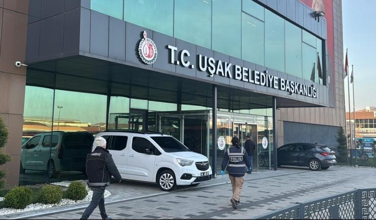 usak-belediyesi-2449105_1