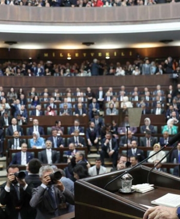 AKP'de grup toplantısı kararı_ 'Erdoğan' talimatı