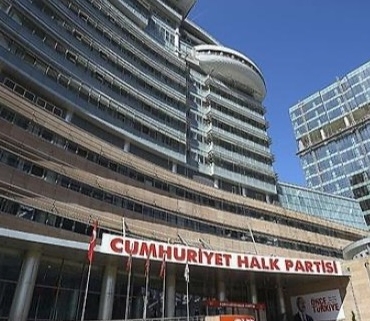 CHP Genel Merkezi'nde Mutlak Butlan Hazırlığı İddiası_ Gaz Maskesi, Makarna, Bisküvi ve Limon Stoklandı!
