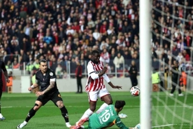 Galatasaray kalecisi Günay Güvenç'in hatalarından patronlar, CEO'lar ders çıkarmalı