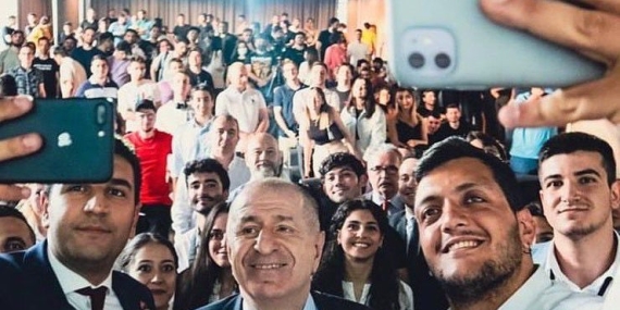 Zafer Partisi Genel Başkanı Ümit Özdağ’dan Bilgi Üniversitesi öğrencilerine destek