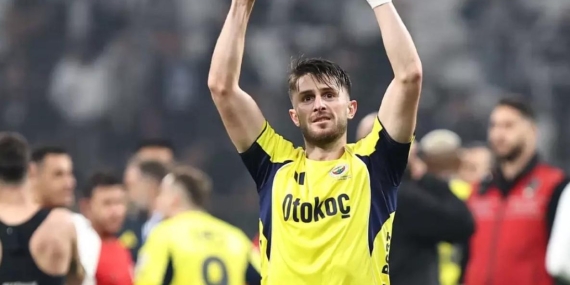 Fenerbahçe’de flaş ayrılık! Yıldız oyuncu İsmail Yüksek yönetimle konuştu