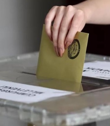 Karar yazarı Koru_ AK Parti erken seçim için rest çekebilir,