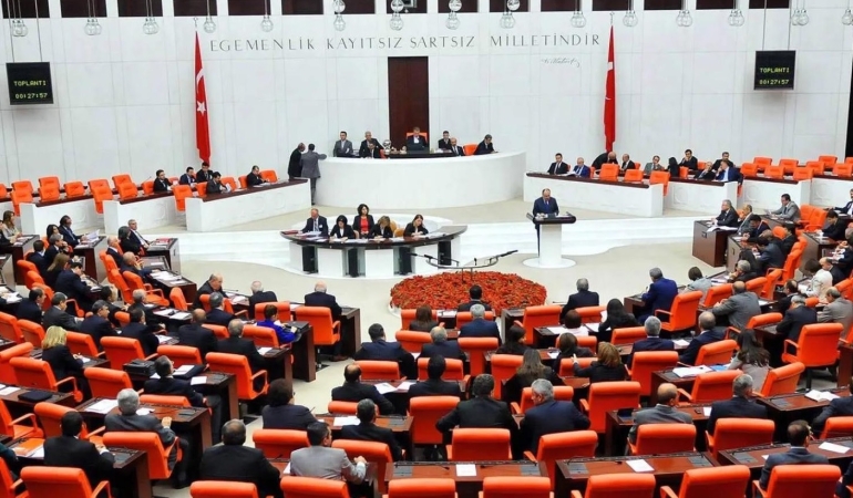 Şirketleri zengin etme teklifi! Vatandaşa vergi bindirimi şirketlere af! AKP’nin yeni teklifi