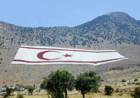 bayrak_51beac62.jpg