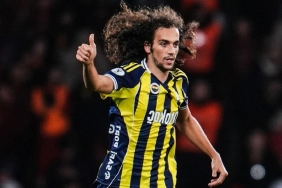 fenerbahcede-3-sakatlik-eyupspor-macinda-yoklar-nKqOk36T.jpg