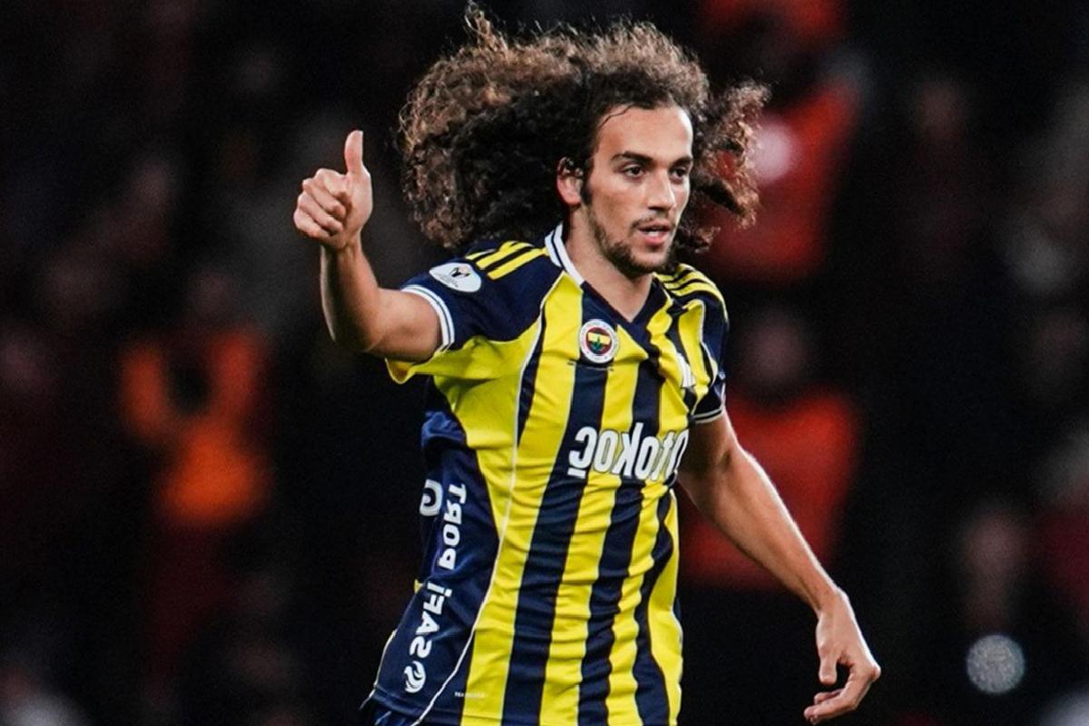 fenerbahcede-3-sakatlik-eyupspor-macinda-yoklar-nKqOk36T.jpg