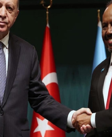 iktidar-somaliye-yardimda-1-numara-V2rUuriR.jpg