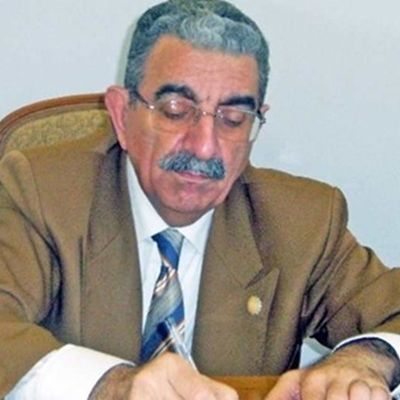 Dr. Abdulkadir Sezgin